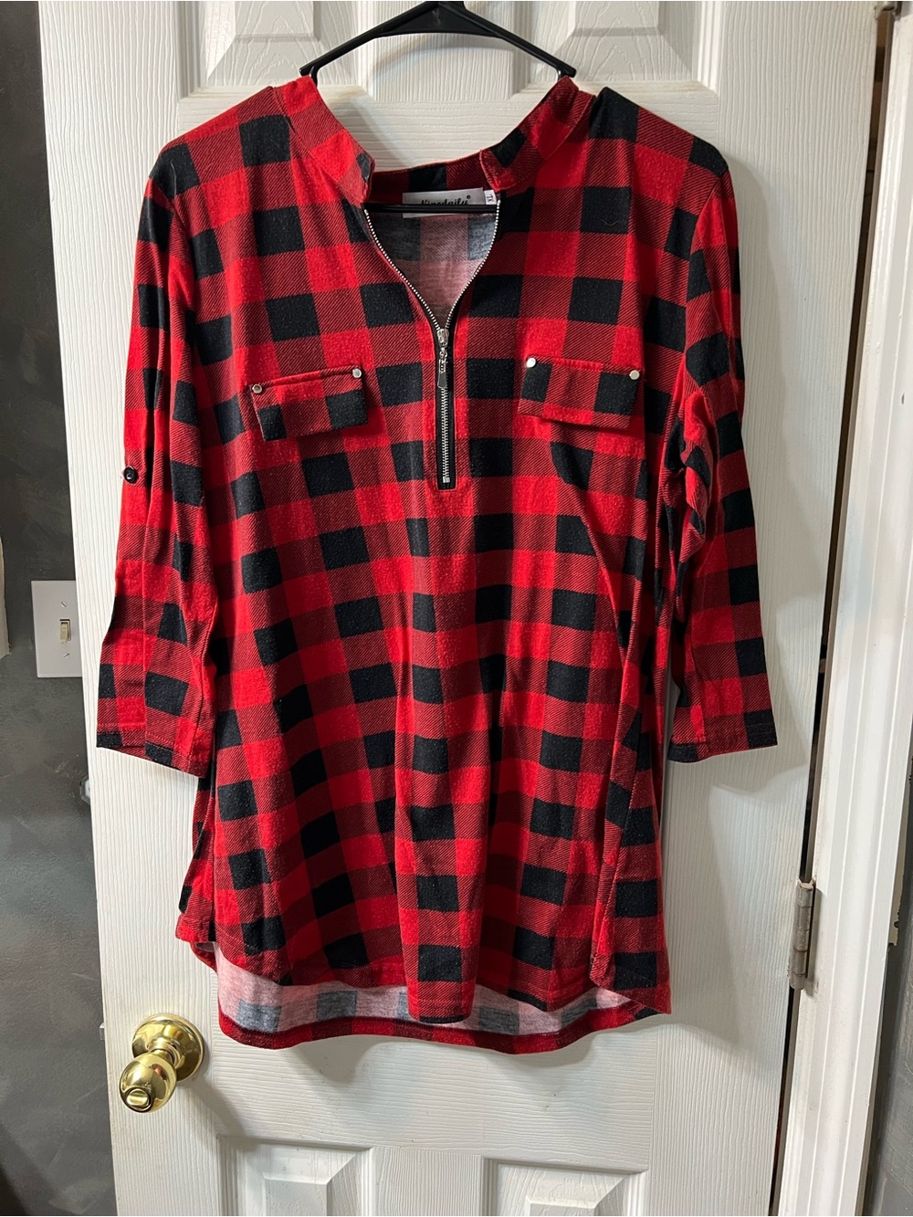Women’s Ninedaily Red and Black Plaid Zip Front Top- Size XL